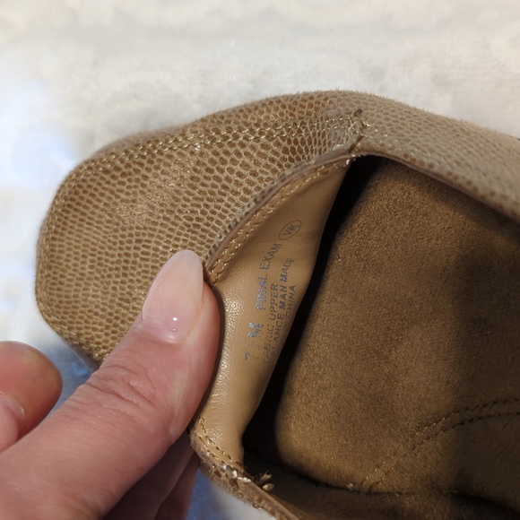 Aerosoles Final Exam Heelrest Tan Snakeskin Loafers 7.5 NWOT - Picture 11 of 11